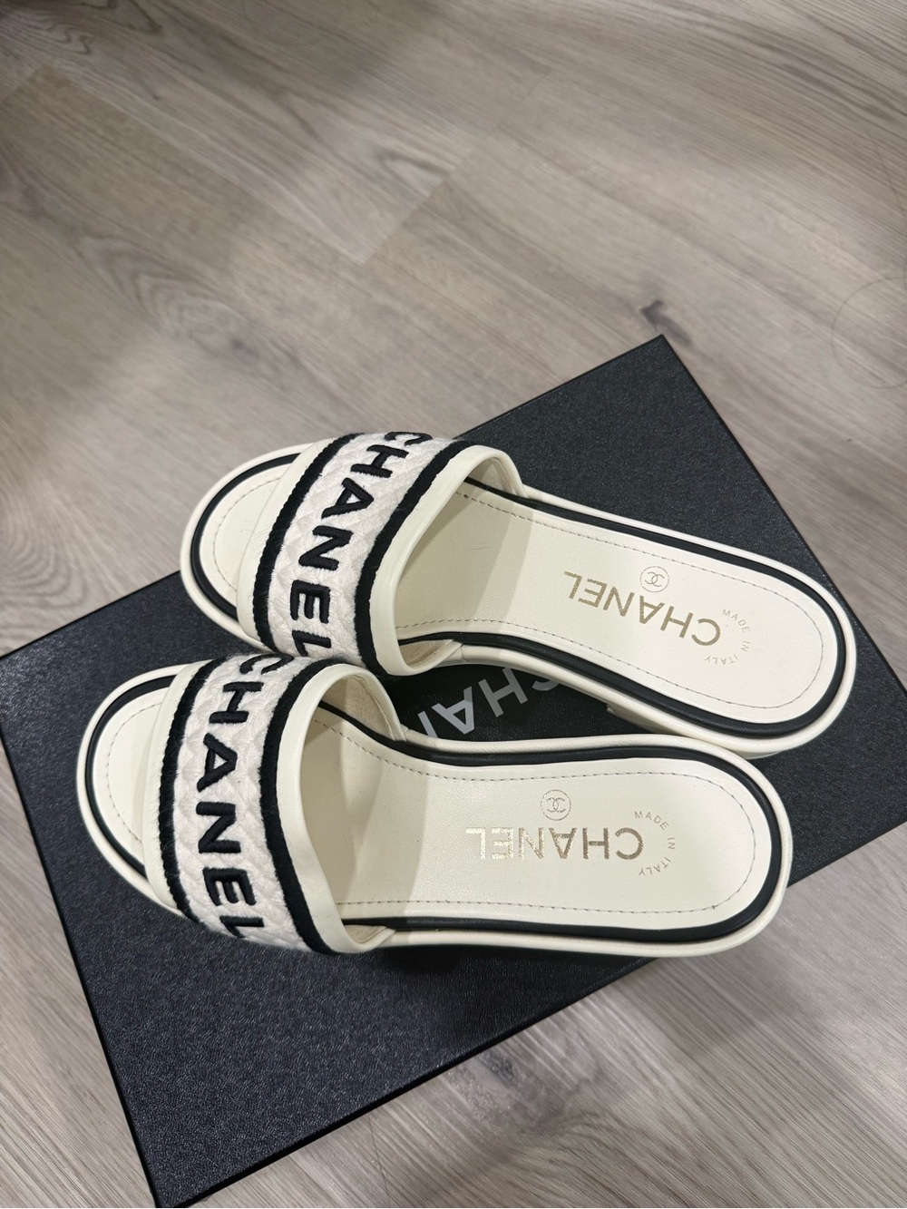 Chanel Mules - Picture 2 of 5